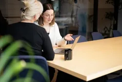 Banque d'images sur mesure pour Le Contrôleur