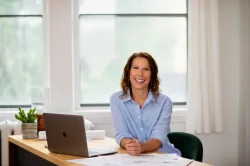 Portrait d'image de marque personnelle pour Marie-Ève Messier Designer D'intérieur
